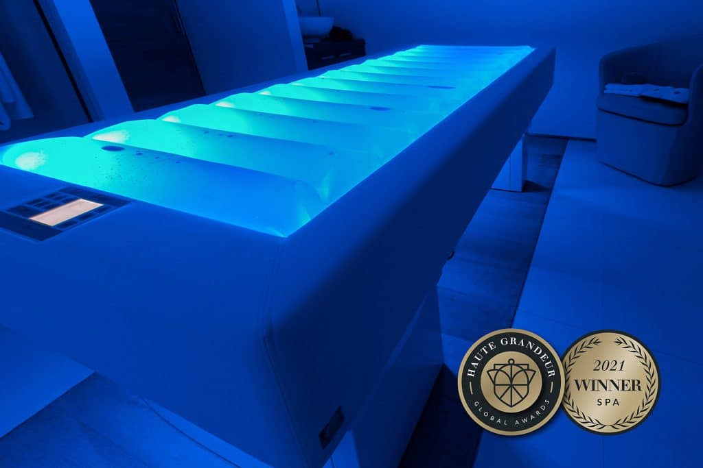 Infinite Luxury Spa - Senso Massage Bed