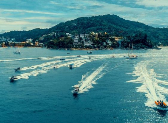 kata-rocks-poker-run-speedboats-racing-phuket